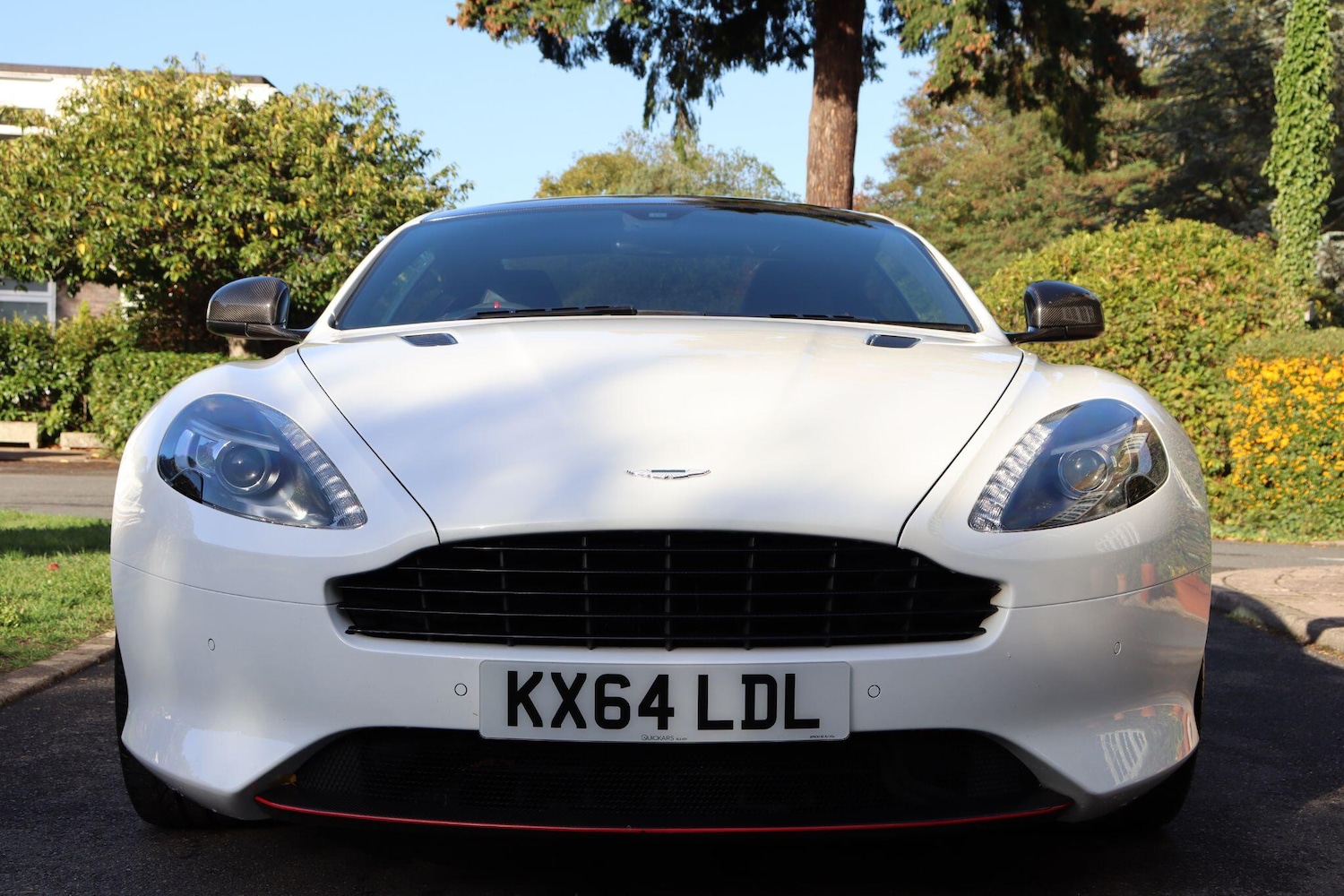 Used Aston Martin DB9 for sale - 76167399: Photo 2