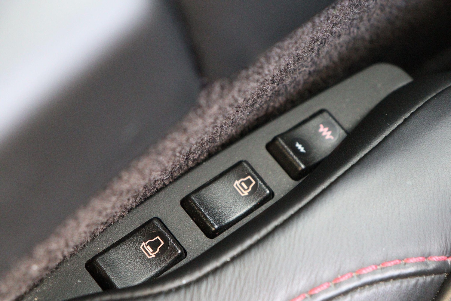 Used Aston Martin DB9 for sale - 76167399: Photo 24