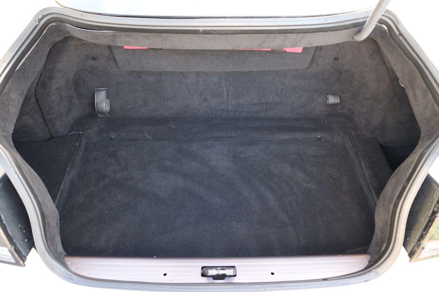 Used Aston Martin DB9 for sale - 76167399: Photo 26