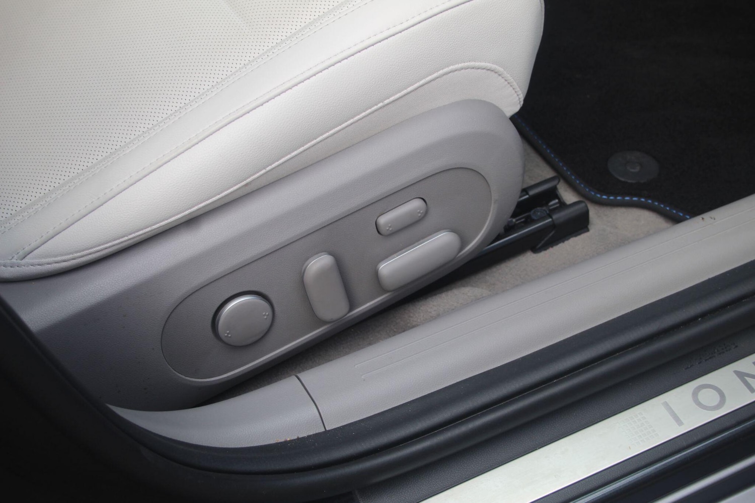 Used Hyundai IONIQ 6 2025 for sale - 77215751: Photo 15