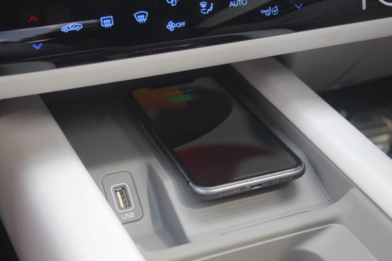 Used Hyundai IONIQ 6 2025 for sale - 77215751: Photo 20