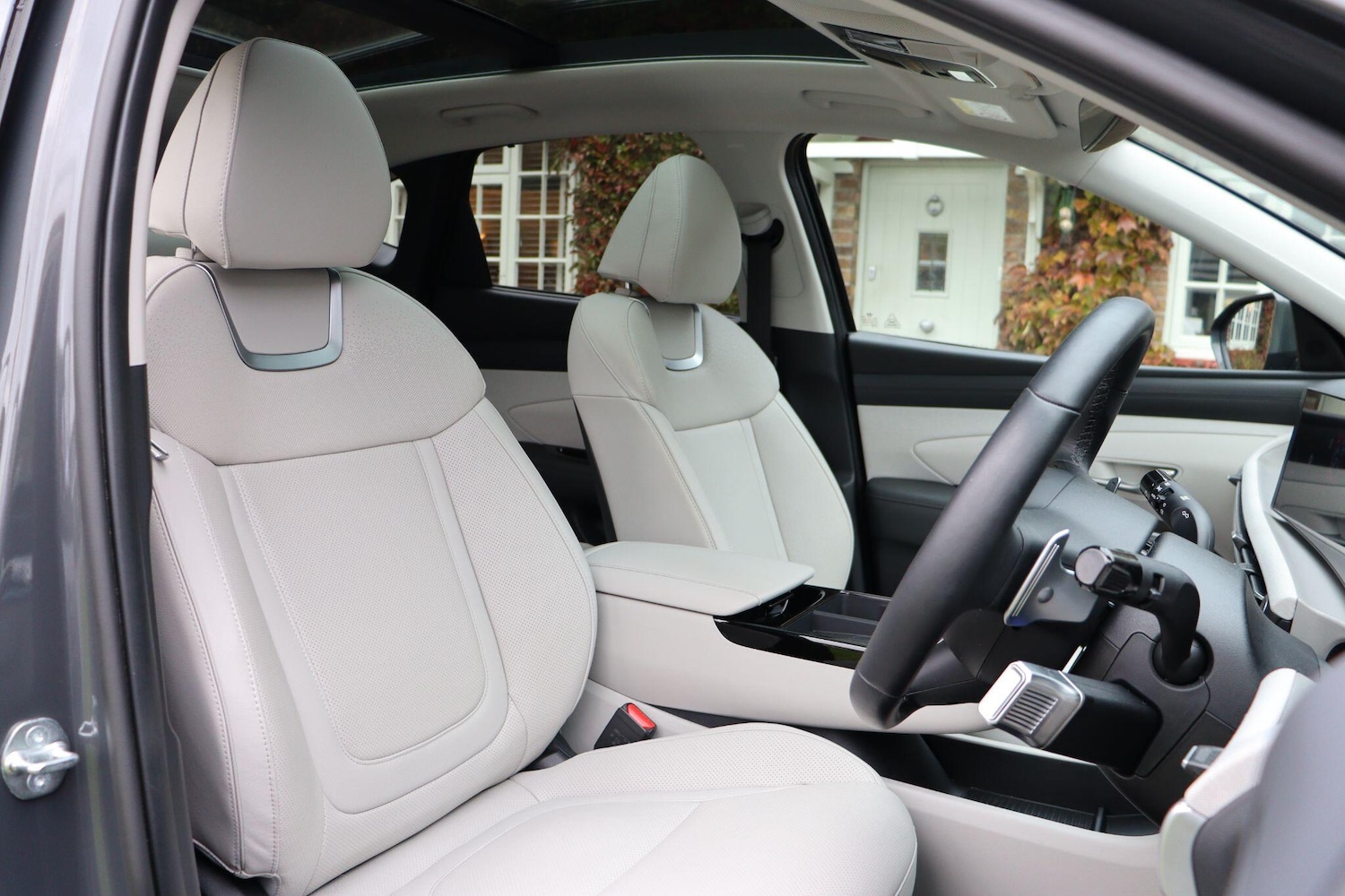 Used Hyundai TUCSON 2025 for sale - 76432235: Photo 3