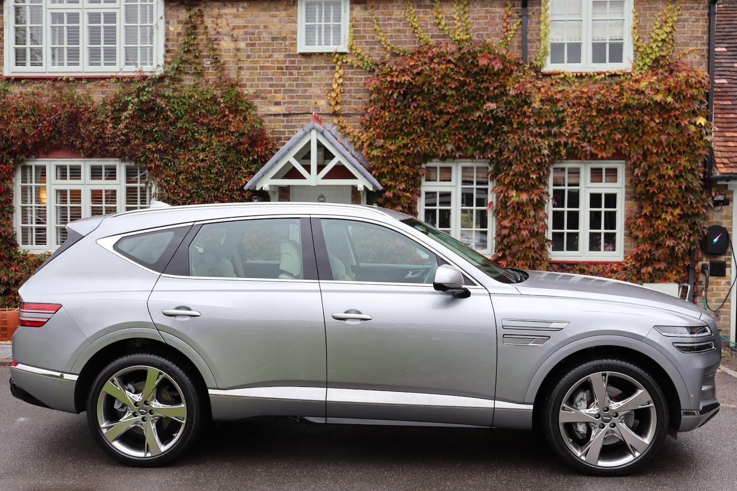 Used Genesis GV80 2025 for sale - 76432009: Photo 12