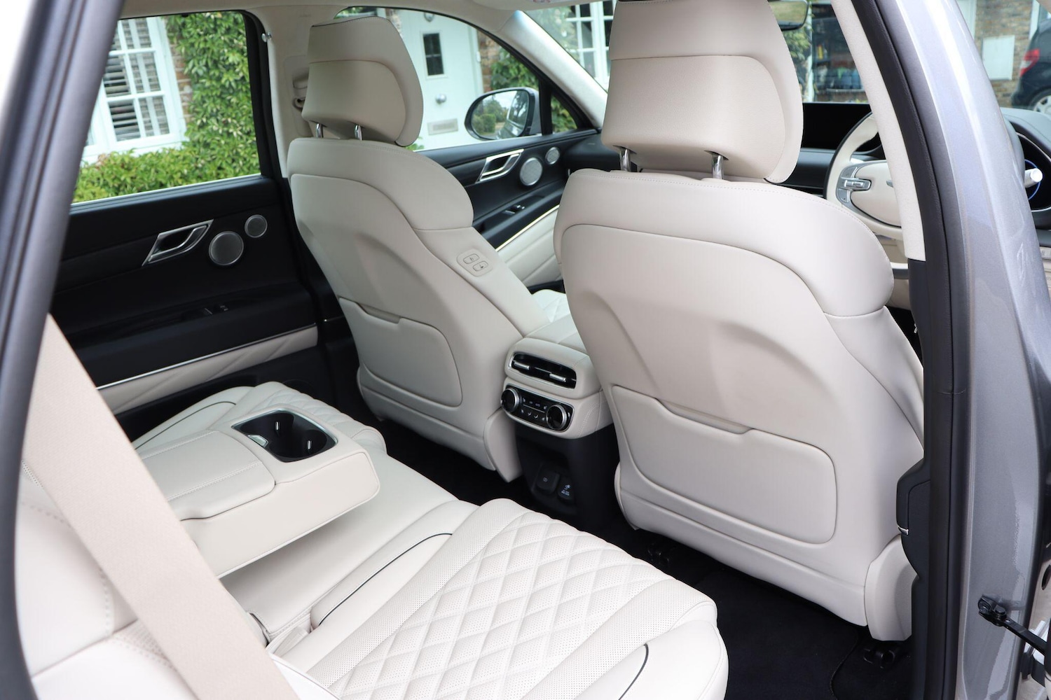 Used Genesis GV80 2025 for sale - 76432009: Photo 14