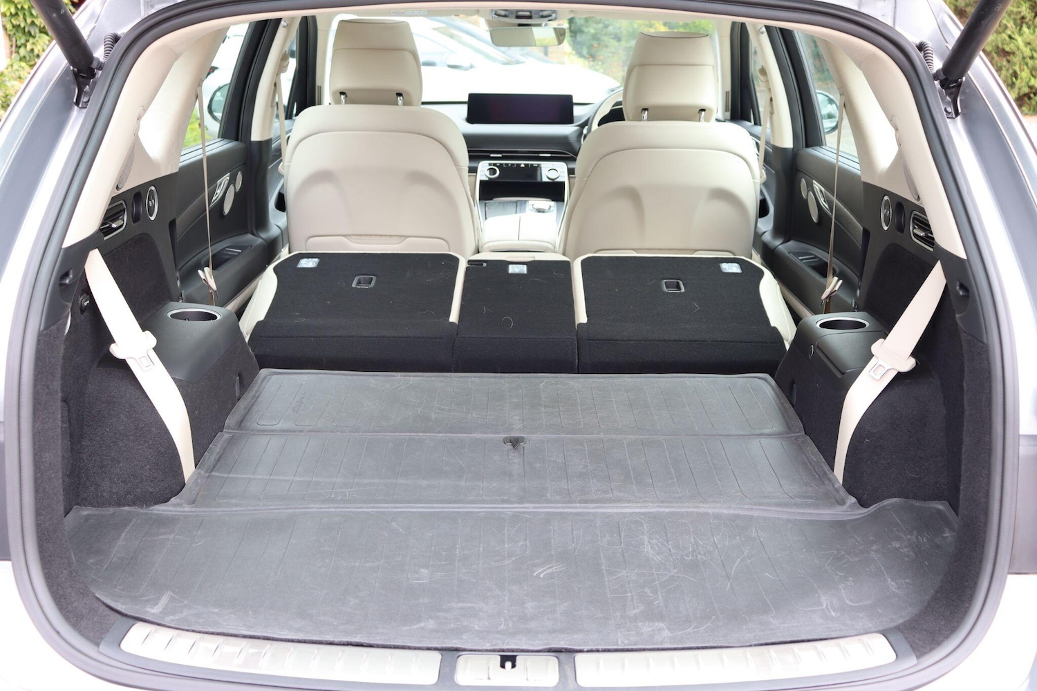 Used Genesis GV80 2025 for sale - 76432009: Photo 35