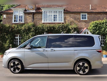 Used Volkswagen Multivan 2024 for sale - 78705088: Photo