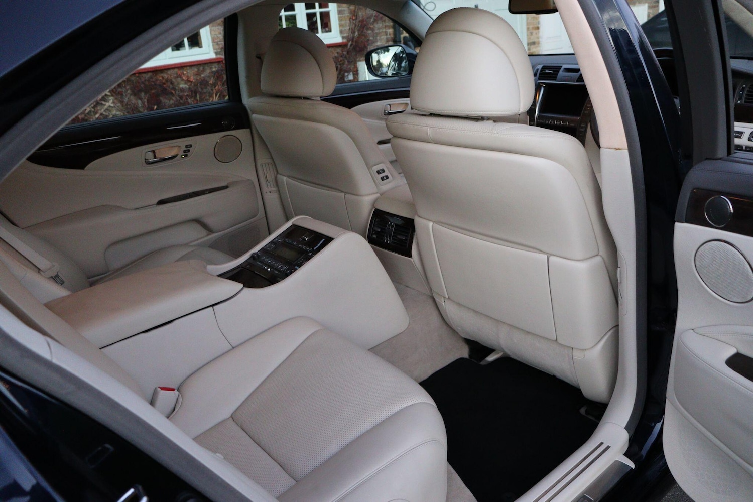 Used Lexus LS 2009 for sale - 76953381: Photo 13