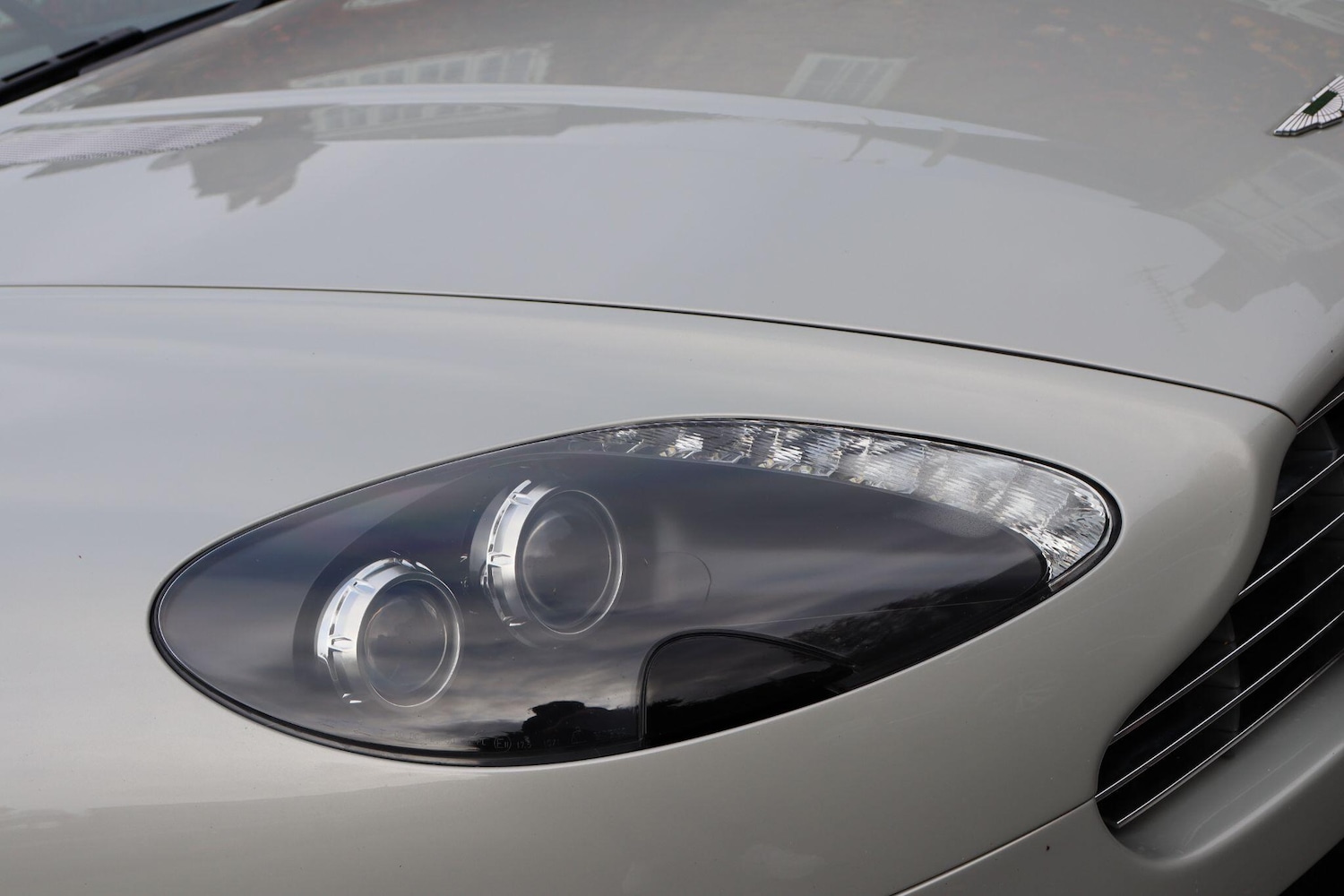 Used Aston Martin Vantage 2016 for sale - 76537772: Photo 21