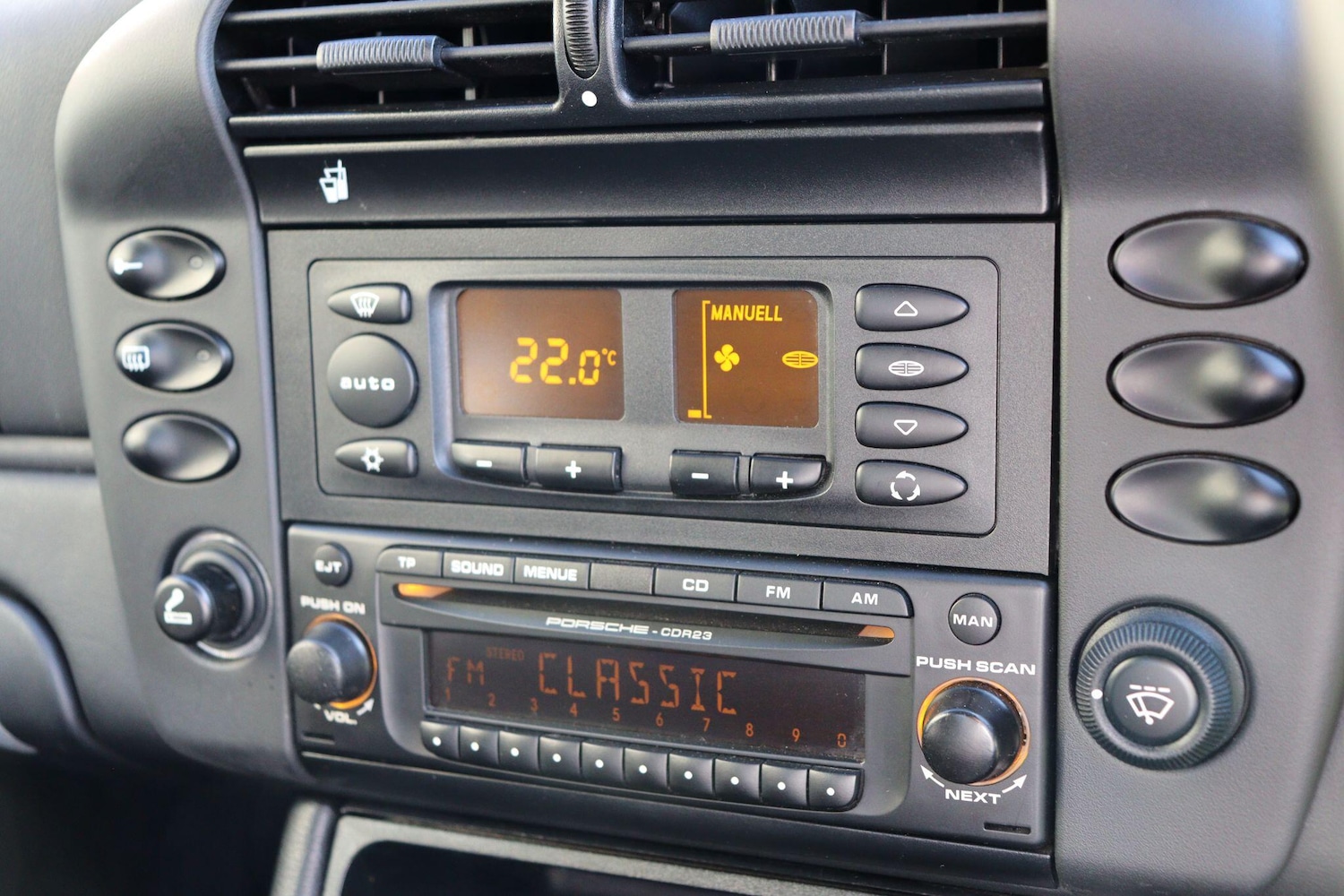 Used Porsche 911 2003 for sale - 77050785: Photo 15