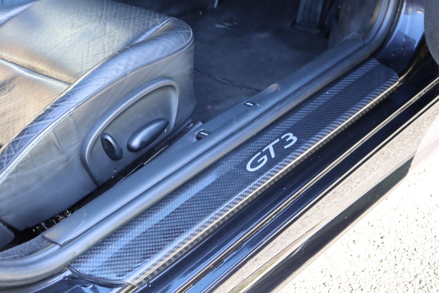 Used Porsche 911 2003 for sale - 76912748: Photo 13