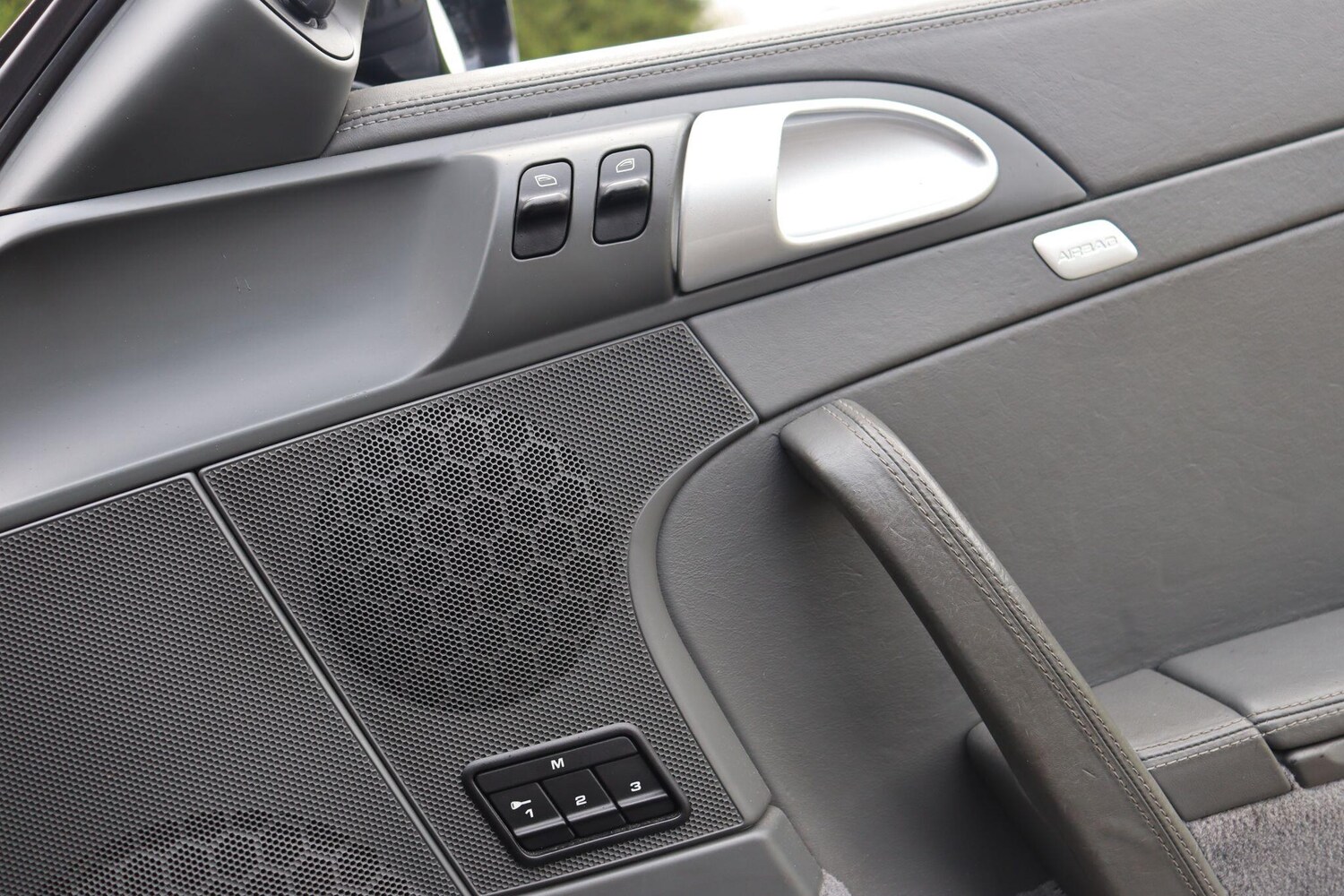 Used Porsche 911 2010 for sale - 77637562: Photo 22