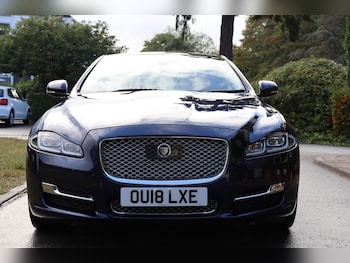 Used Jaguar XJ 2018 for sale - 75768797: Photo