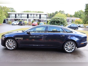 Used Jaguar XJ 2018 for sale - 75768797: Photo