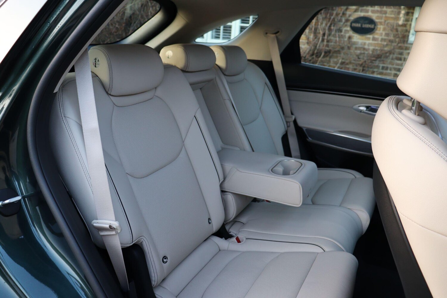 Used Genesis GV70 for sale - 77670666: Photo 13