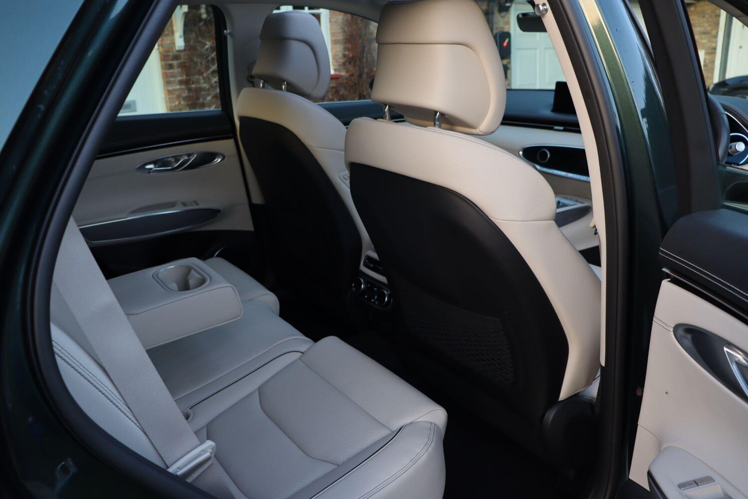 Used Genesis GV70 for sale - 77670666: Photo 14