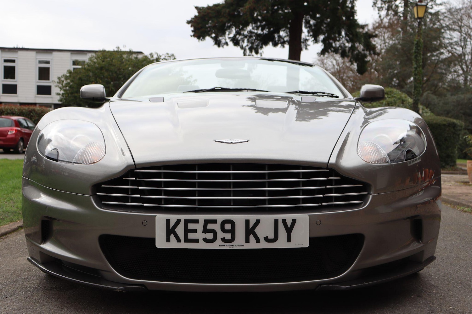 Used Aston Martin DBS 2009 for sale - 77709897: Photo 2