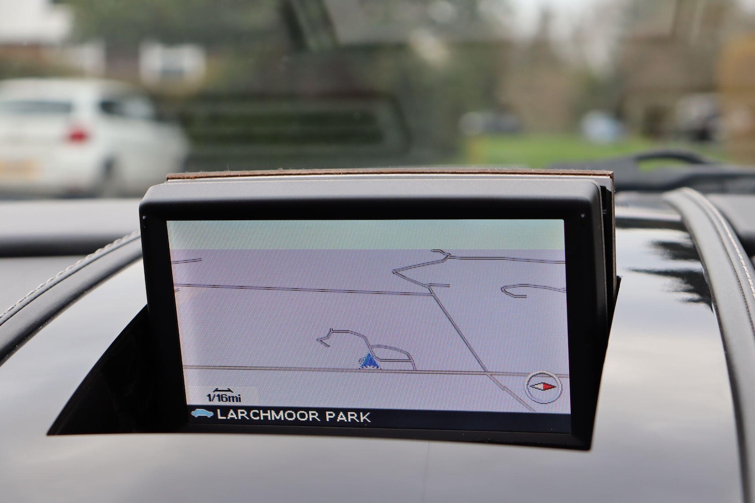 Used Aston Martin DBS 2009 for sale - 77709897: Photo 28