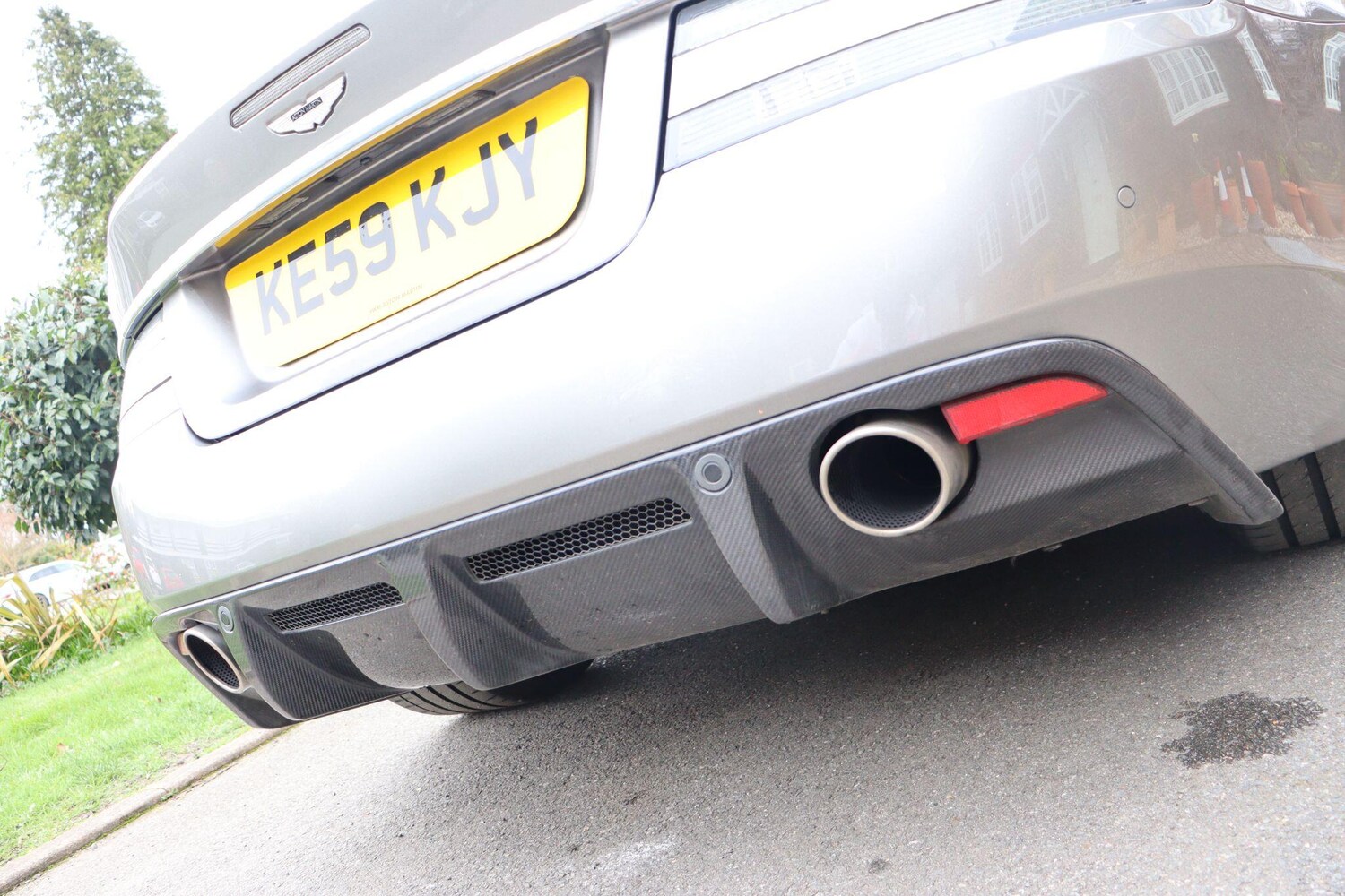 Used Aston Martin DBS 2009 for sale - 77709897: Photo 36