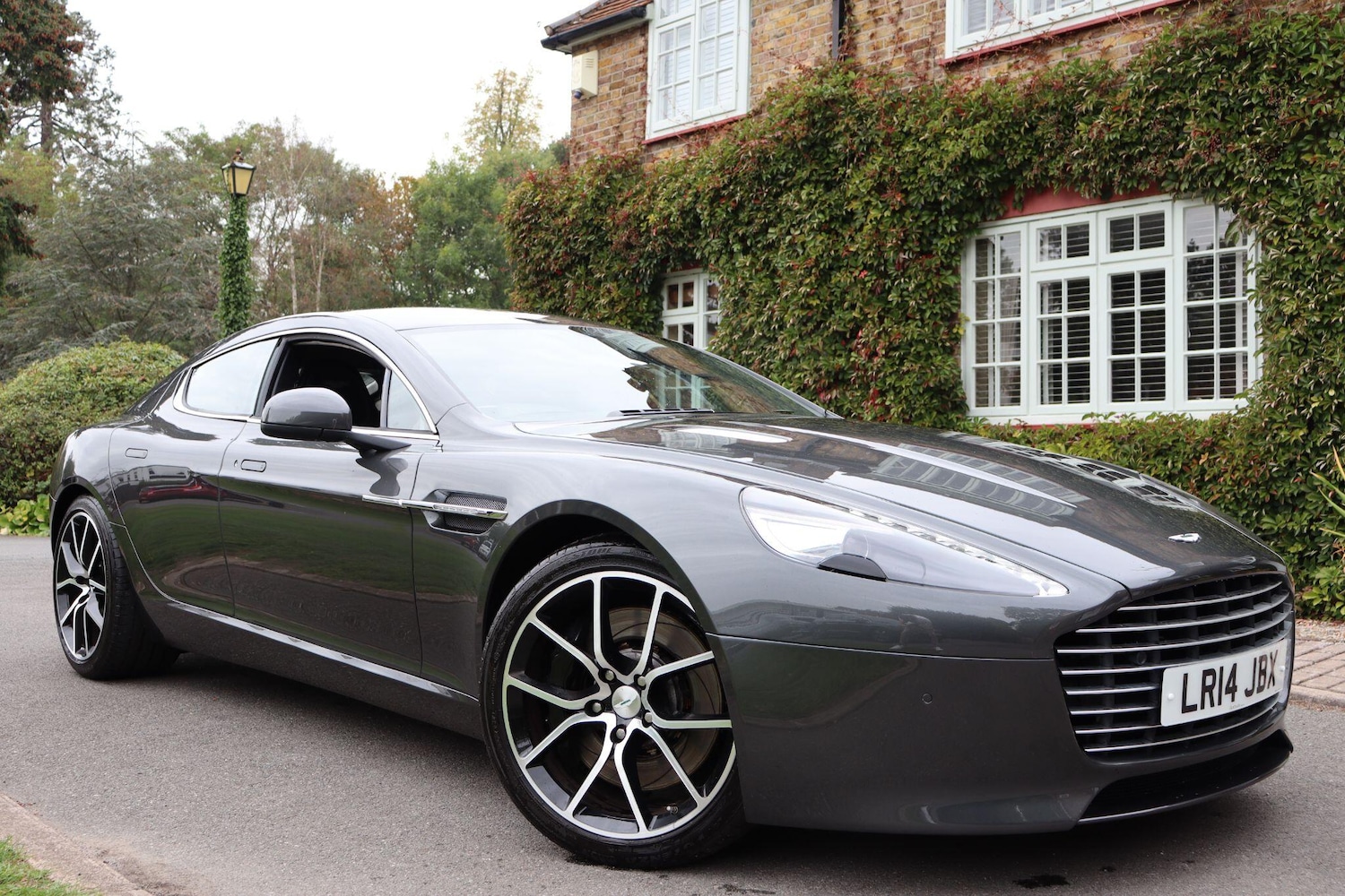Used Aston Martin Rapide 2014 for sale - 76138640: Photo 1