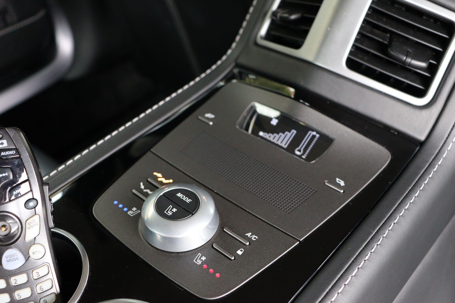 Used Aston Martin Rapide 2014 for sale - 76138640: Photo 23