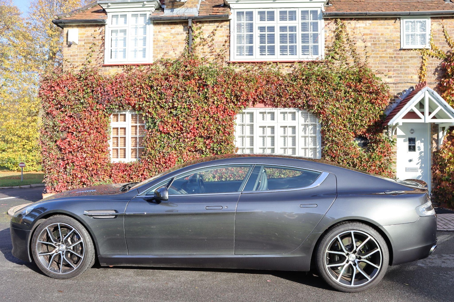 Used Aston Martin Rapide 2014 for sale - 76138640: Photo 4