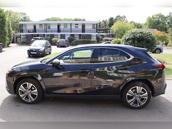 Used Lexus UX 2024 for sale - 75781938: Photo