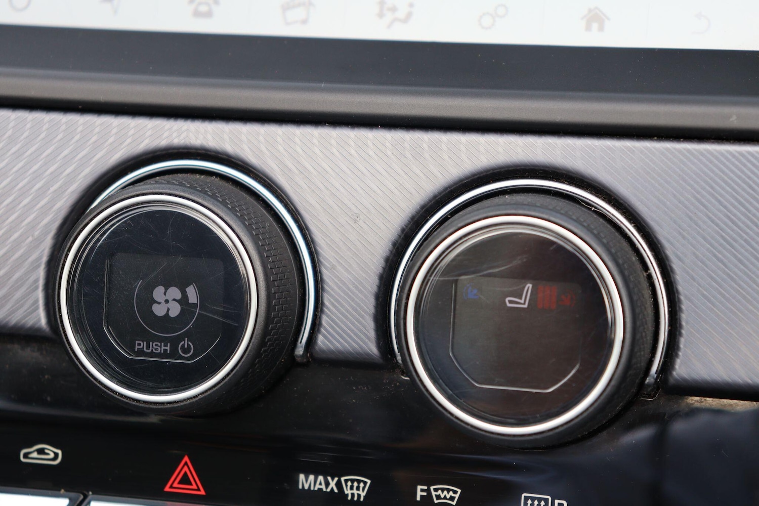 Used Jaguar F-Type 2018 for sale - 76606879: Photo 16