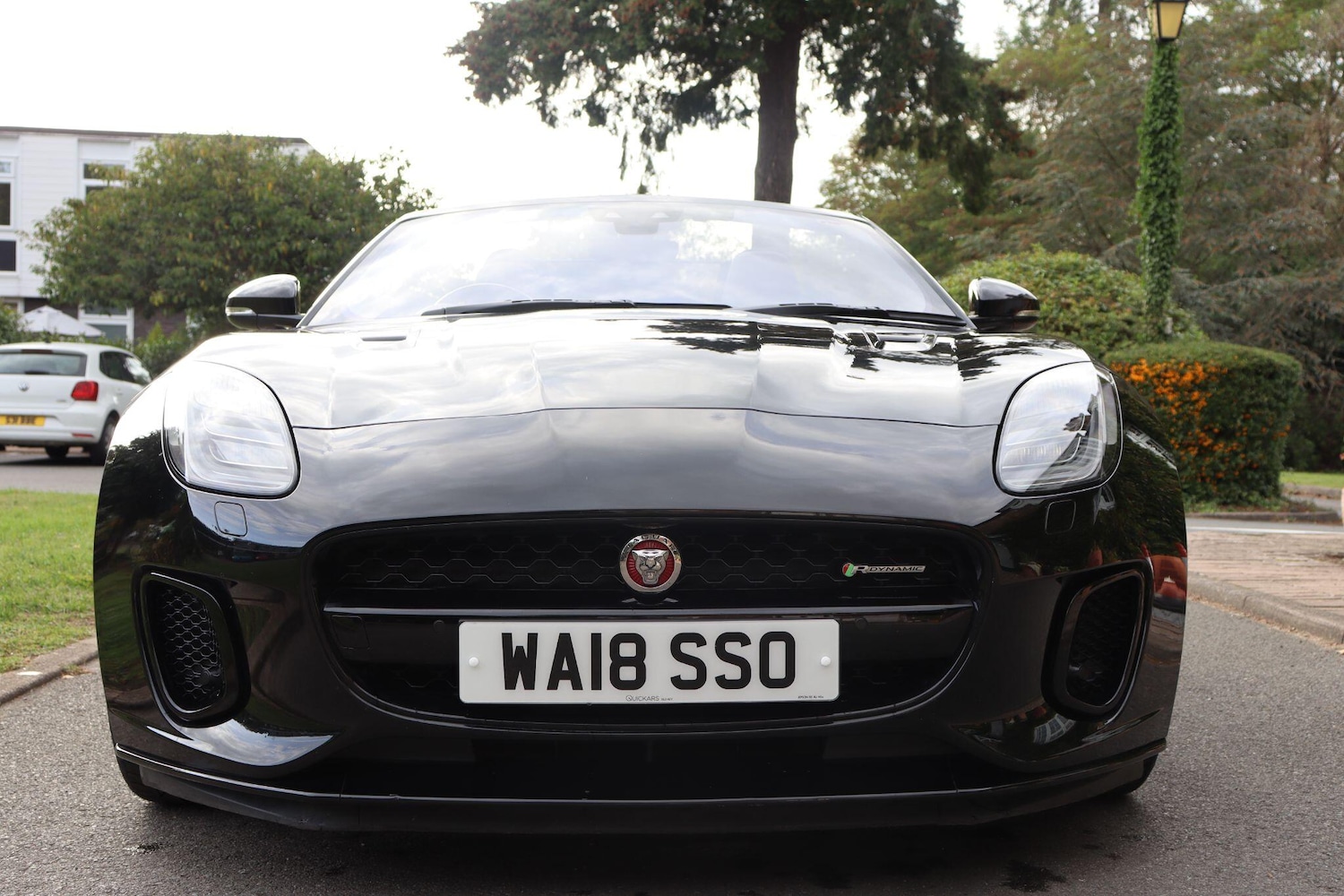 Used Jaguar F-Type 2018 for sale - 76606879: Photo 2