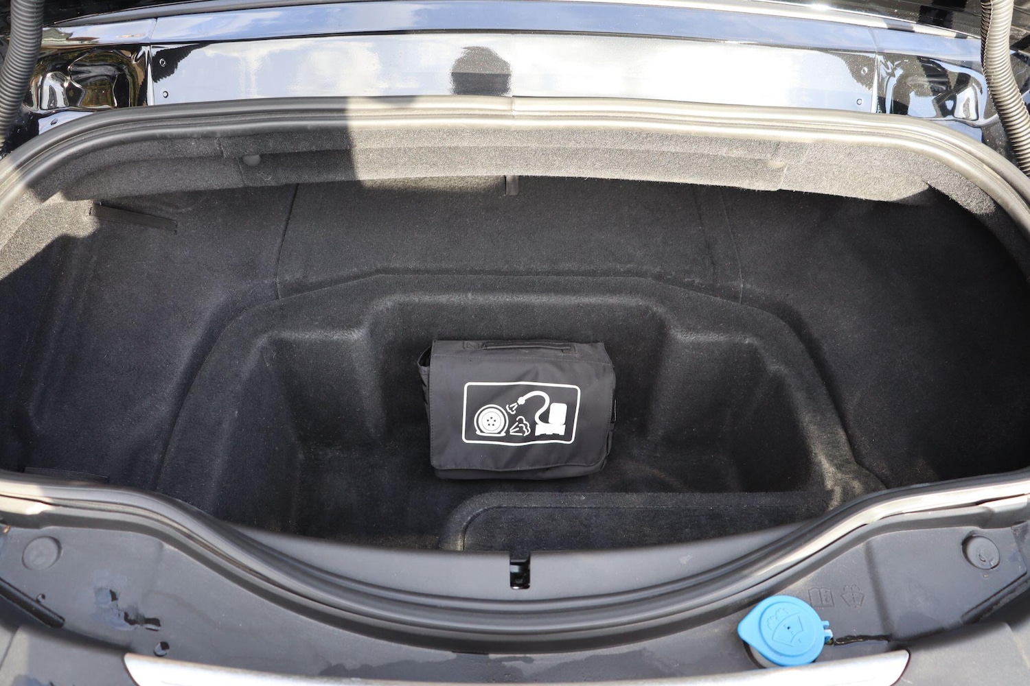 Used Jaguar F-Type 2018 for sale - 76606879: Photo 22