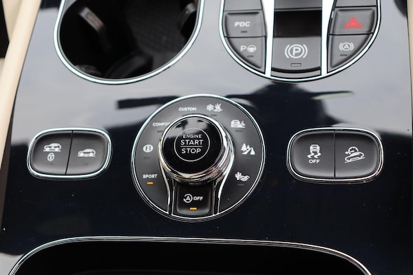 Used Bentley Bentayga for sale - 75682353: Photo 44