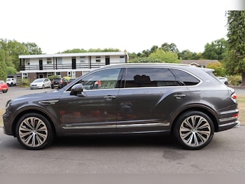 Used Bentley Bentayga 2022 for sale - 75682353: Photo