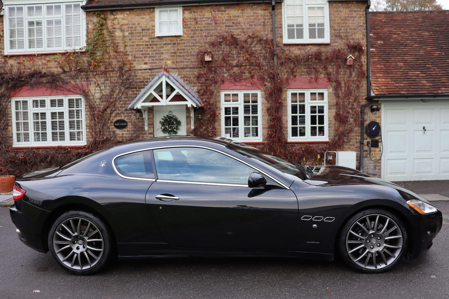 Used Maserati Granturismo 2010 for sale - 76839766: Photo 8