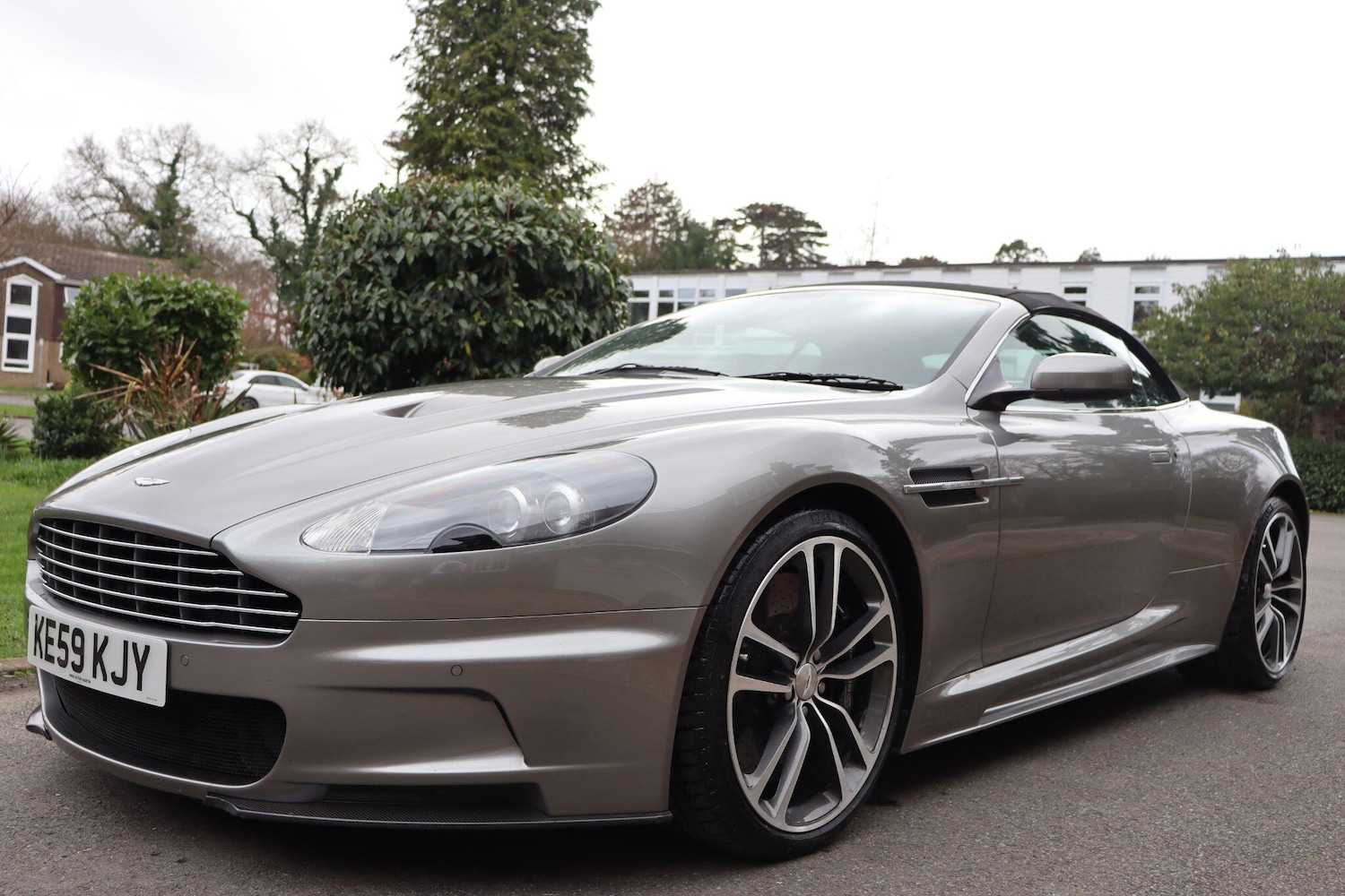 Used Aston Martin DBS 2009 for sale - 78171154: Photo 11