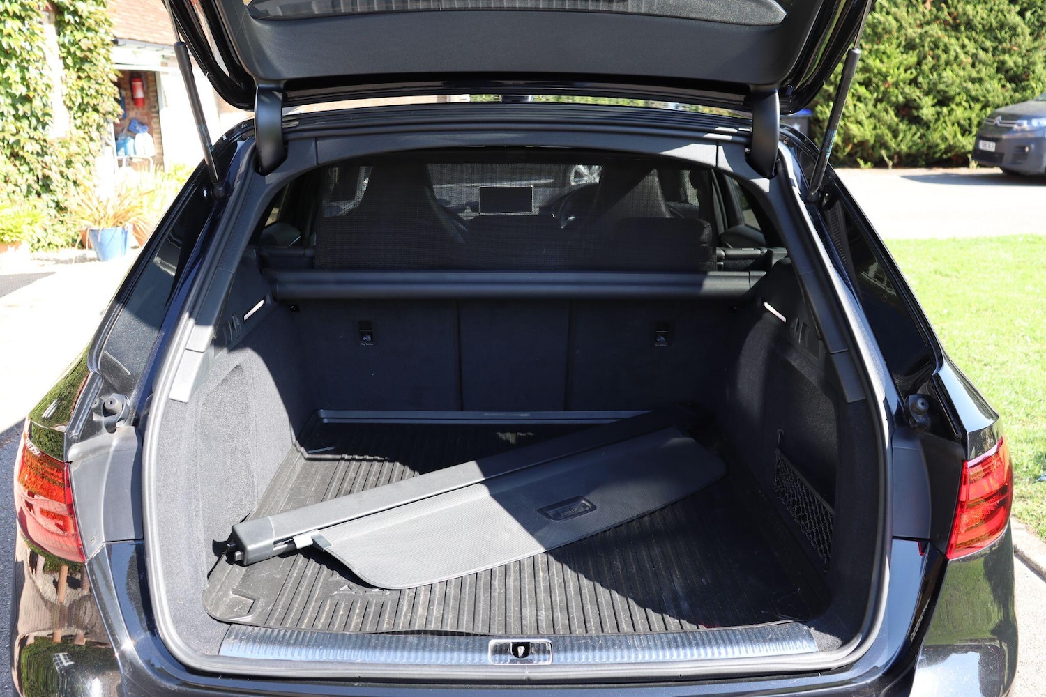 Vehicle 25