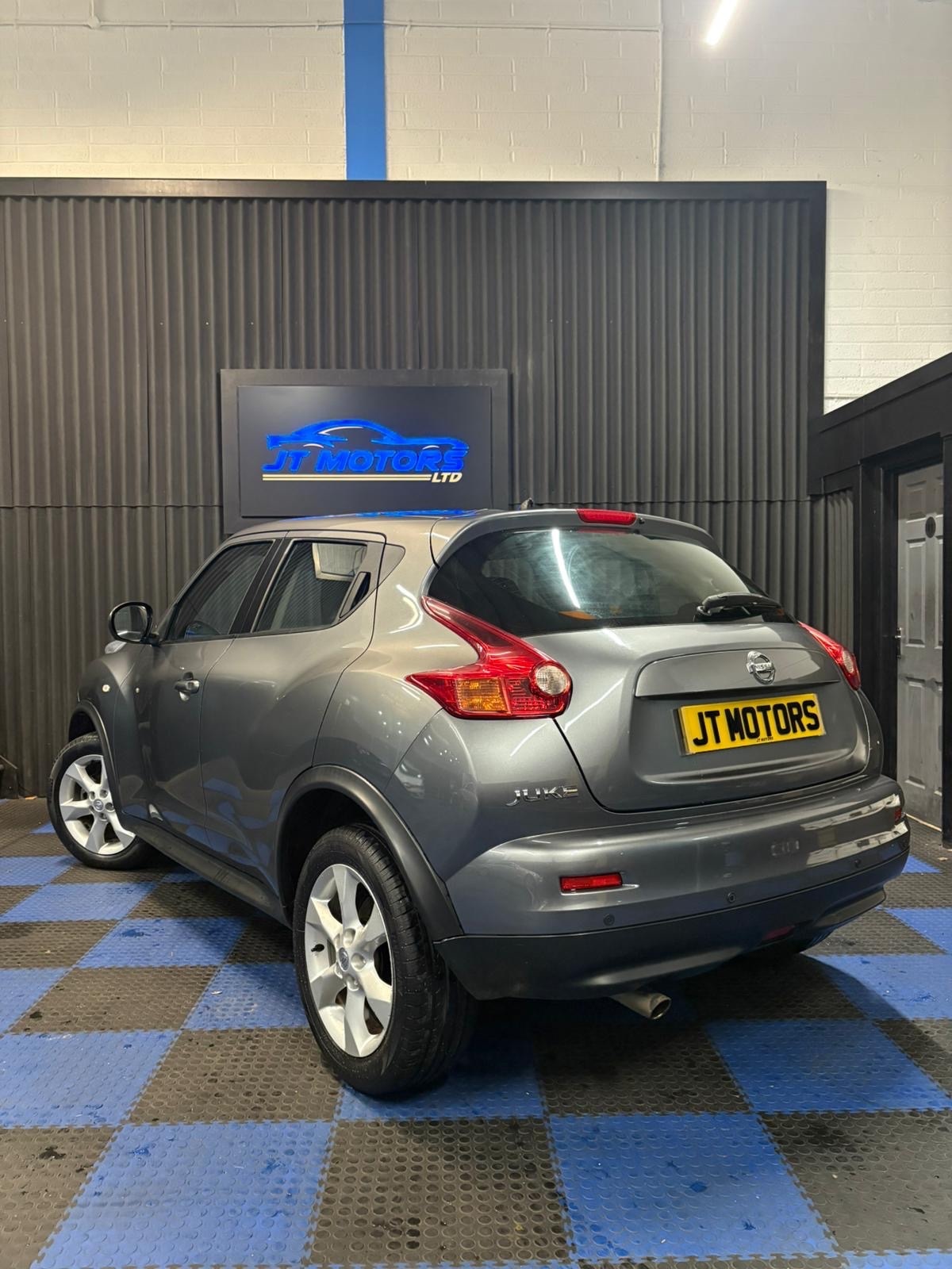 Used Nissan Juke 2010 for sale - 77118897: Photo 8