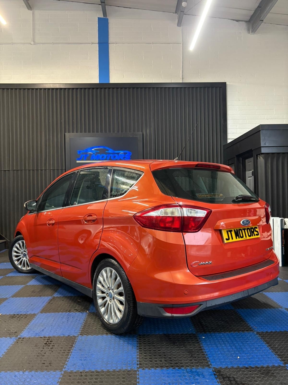 Used Ford C-Max 2011 for sale - 76464479: Photo 8