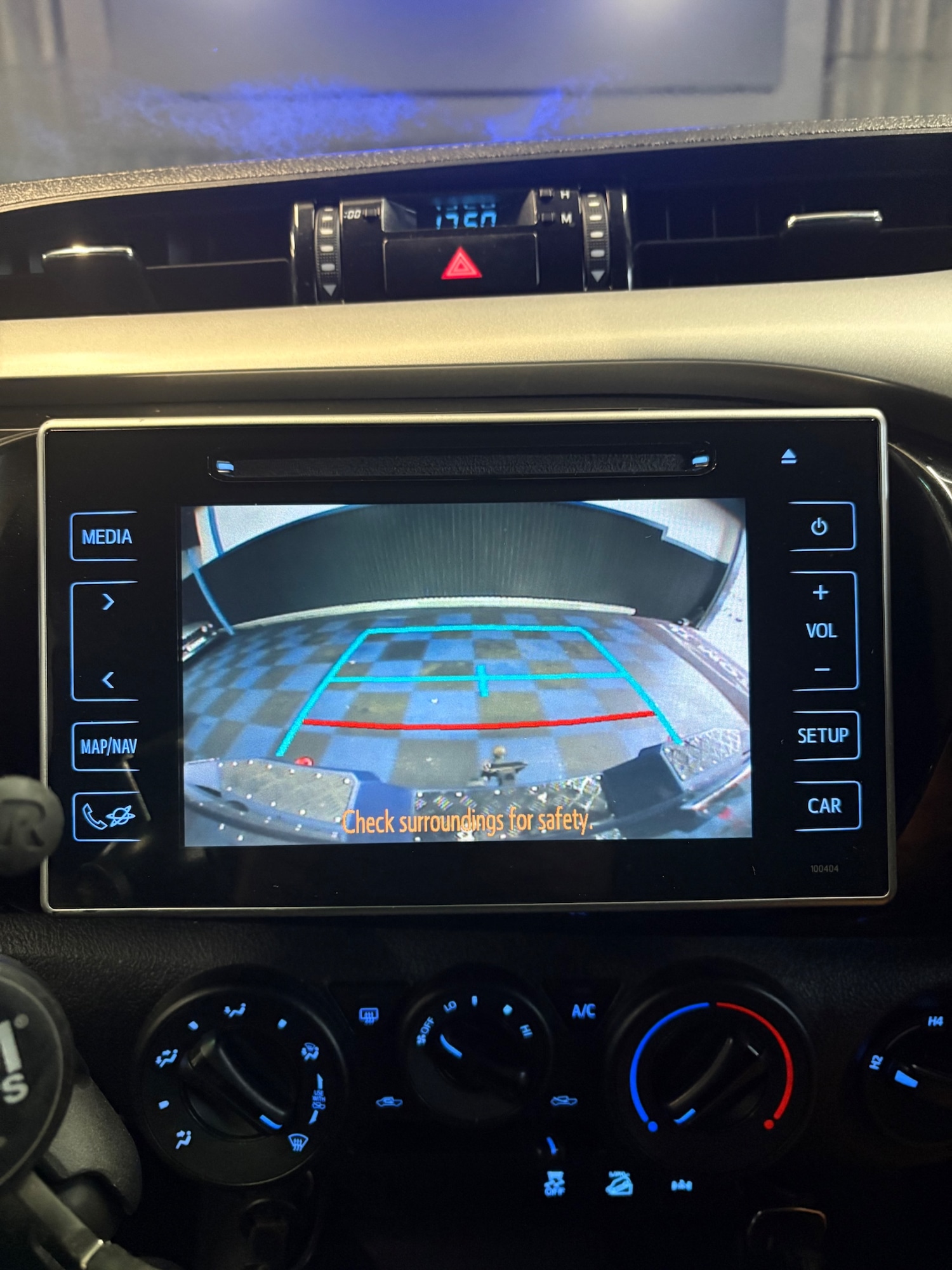 Used Toyota Hilux 2016 for sale - 75985101: Photo 19