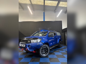 Used Toyota Hilux 2016 for sale - 75985101: Photo 3