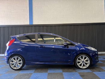 Used Ford Fiesta 2015 for sale - 77745695: Photo