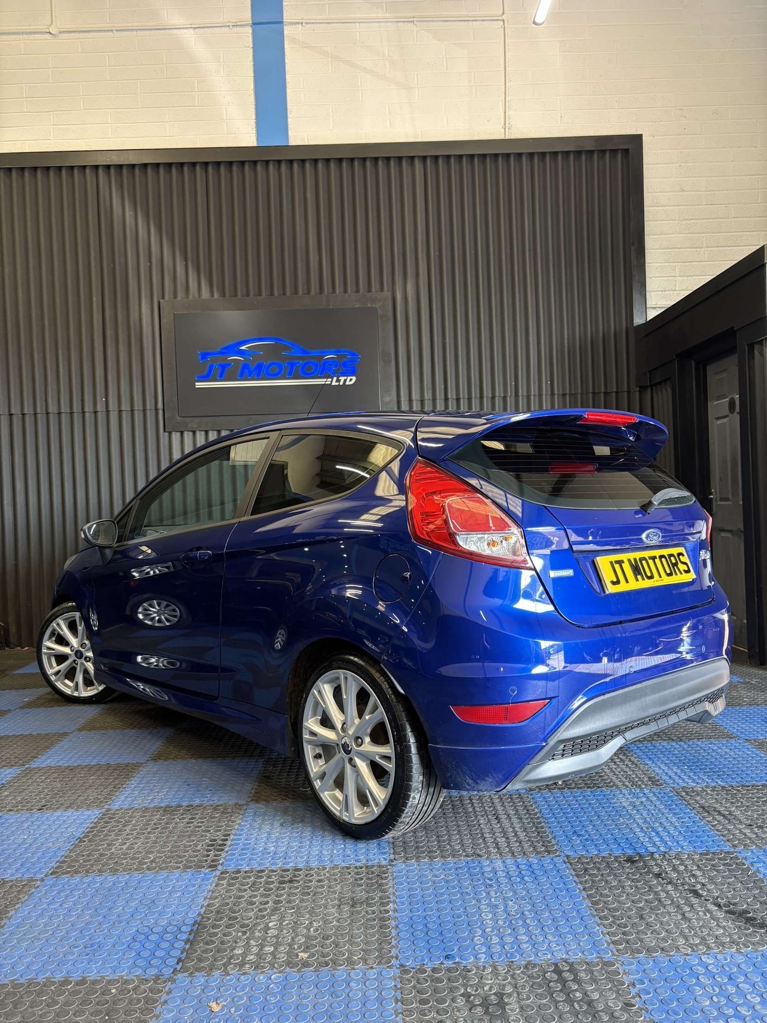 Used Ford Fiesta 2015 for sale - 77745695: Photo 6