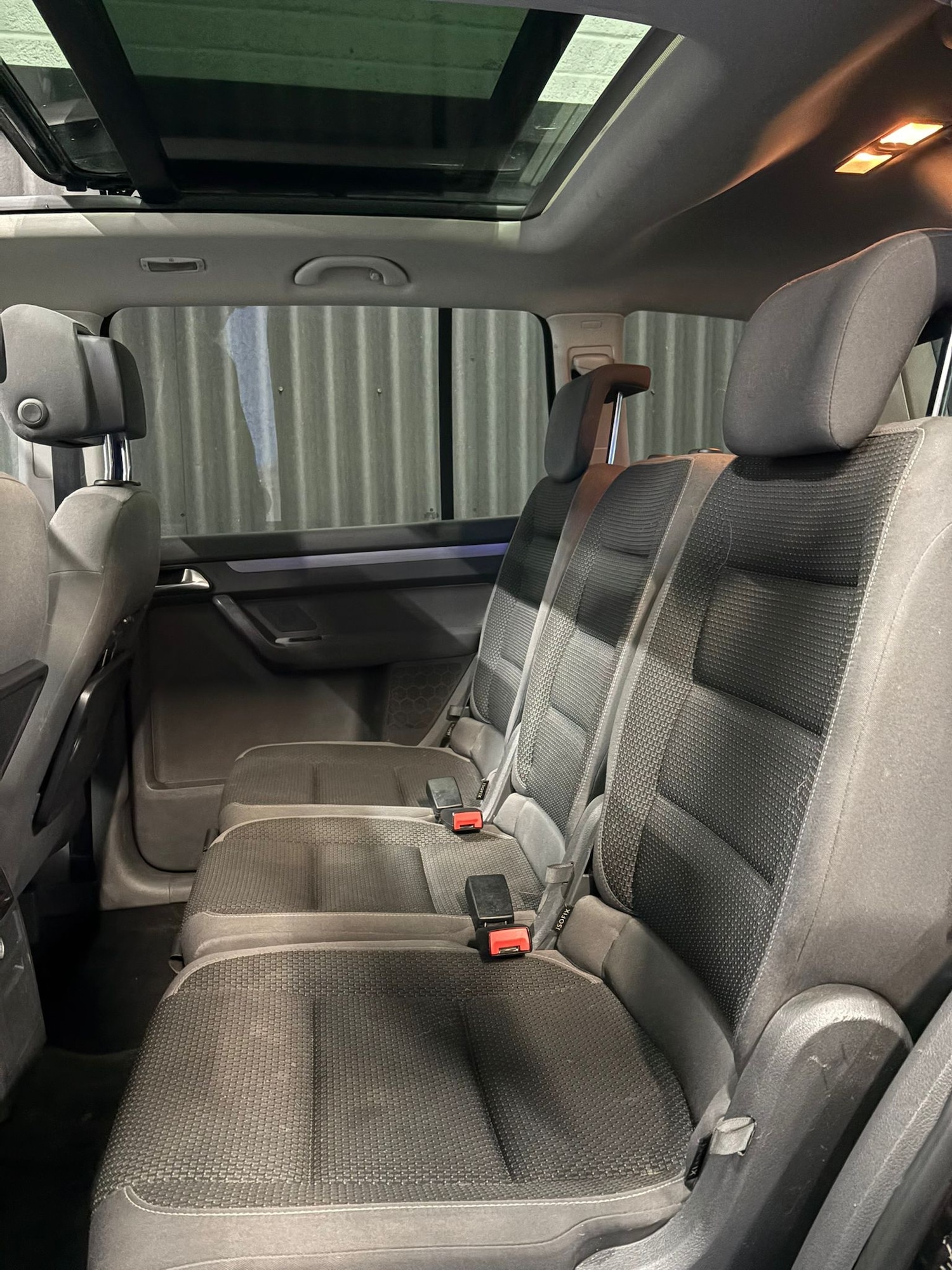 Used Volkswagen Touran 2013 for sale - 77423590: Photo 16