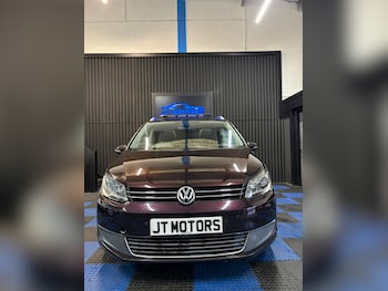 Used Volkswagen Touran 2013 for sale - 77423590: Photo