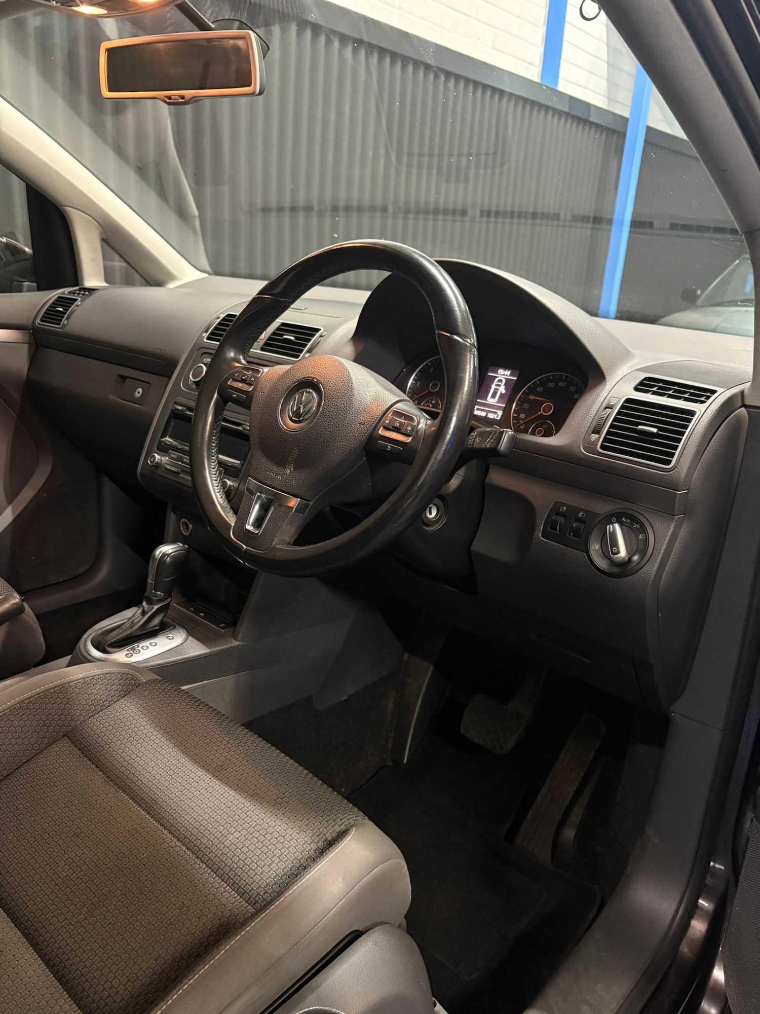 Used Volkswagen Touran 2013 for sale - 77423590: Photo 9