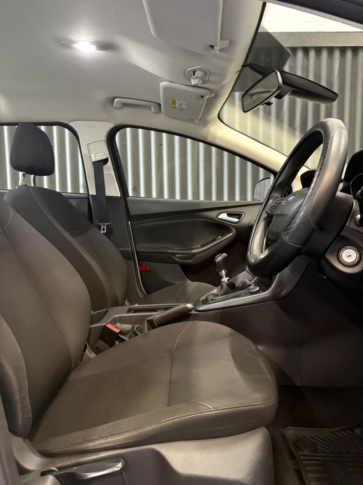 Used Ford Focus 2015 for sale - 76505549: Photo 11