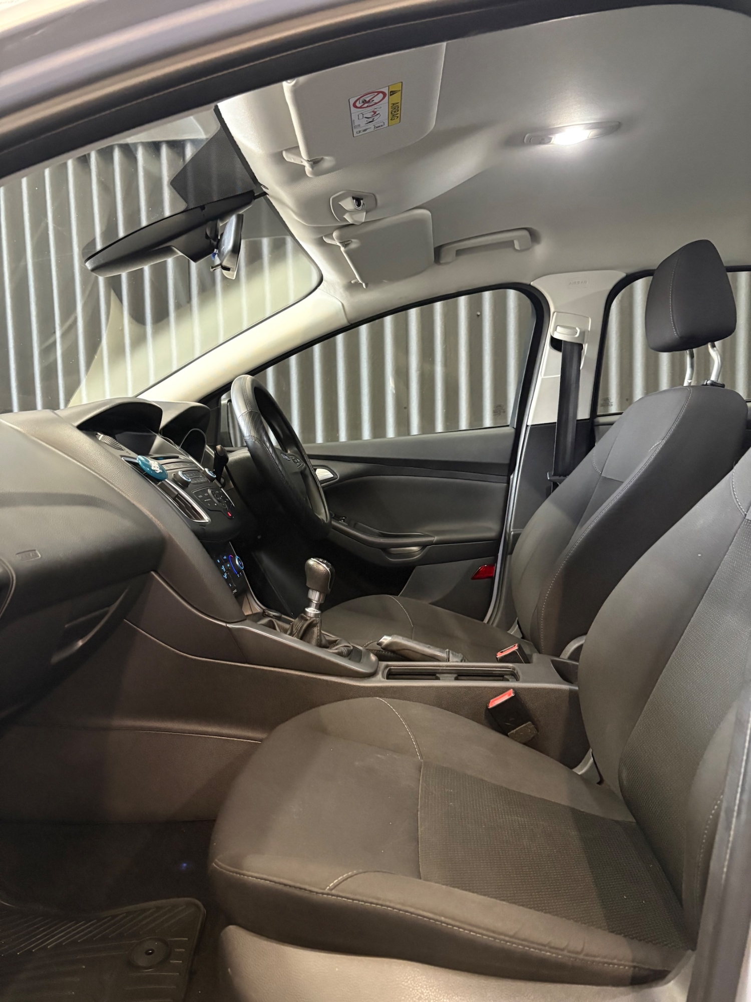 Used Ford Focus 2015 for sale - 76505549: Photo 15