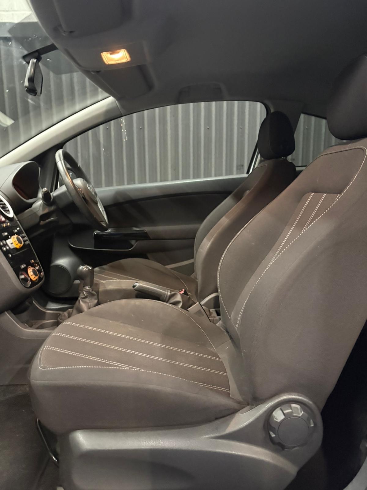 Used Vauxhall Corsa 2012 for sale - 77548055: Photo 13