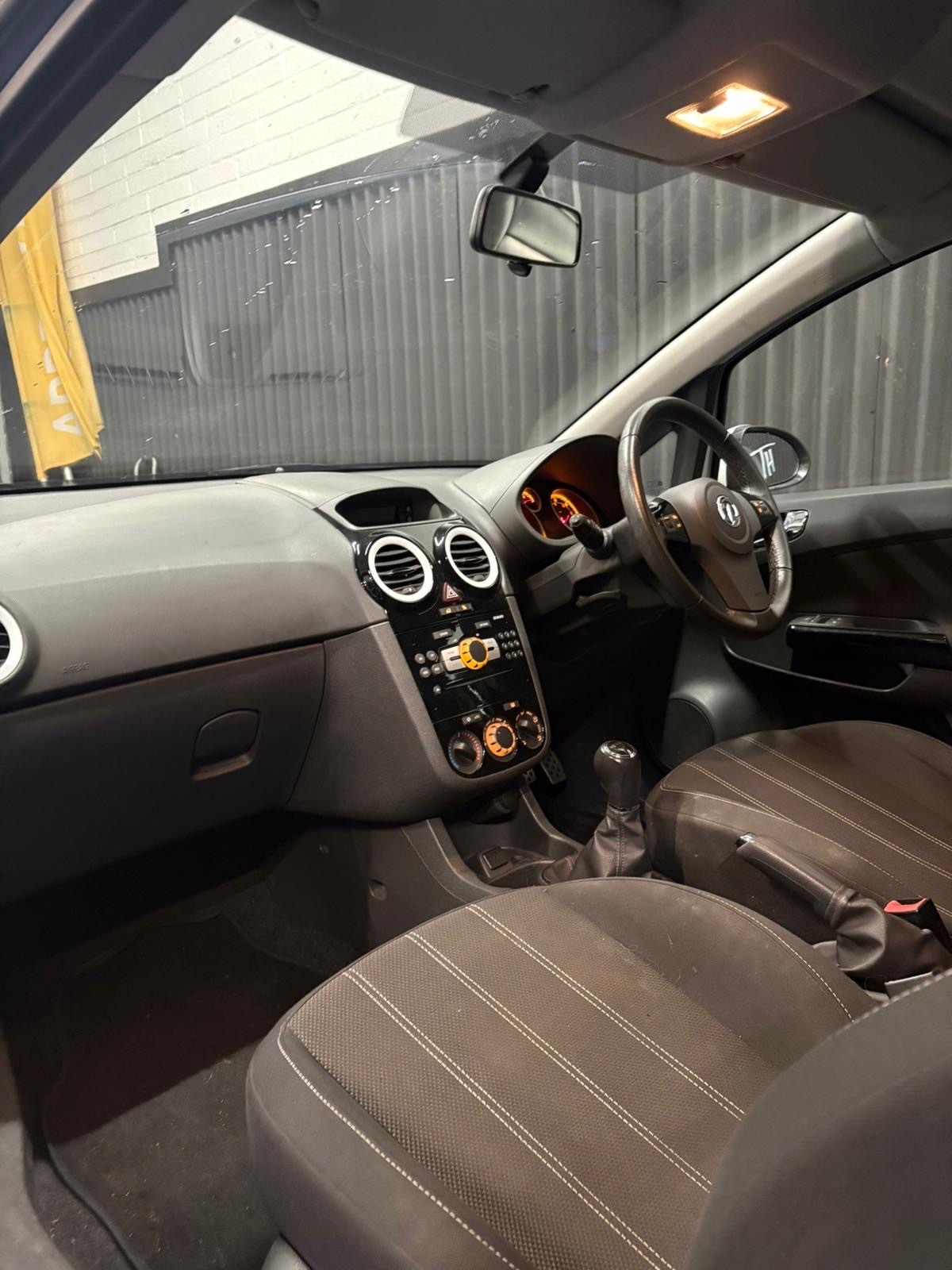 Used Vauxhall Corsa 2012 for sale - 77548055: Photo 14