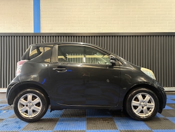 Used Toyota IQ 2009 for sale - 75735965: Photo