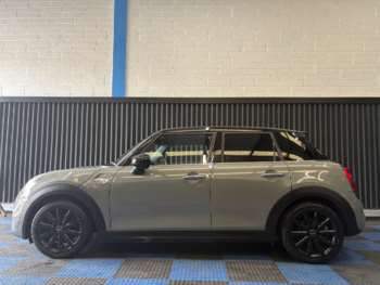 Used MINI Hatch 2017 for sale - 74854460: Photo