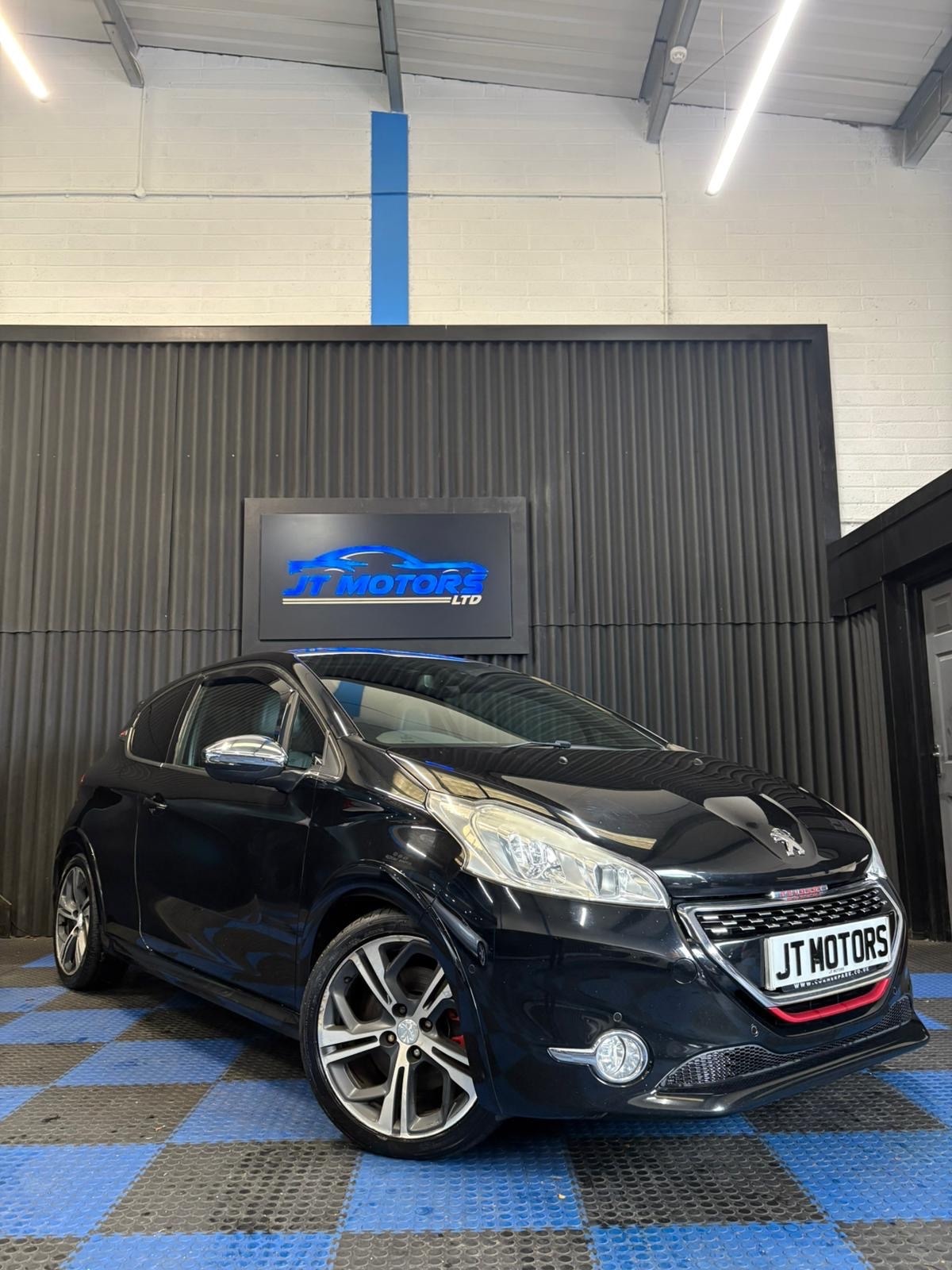 Used Peugeot 208 2013 for sale - 76627216: Photo 1